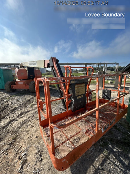2019 JLG 800AJ