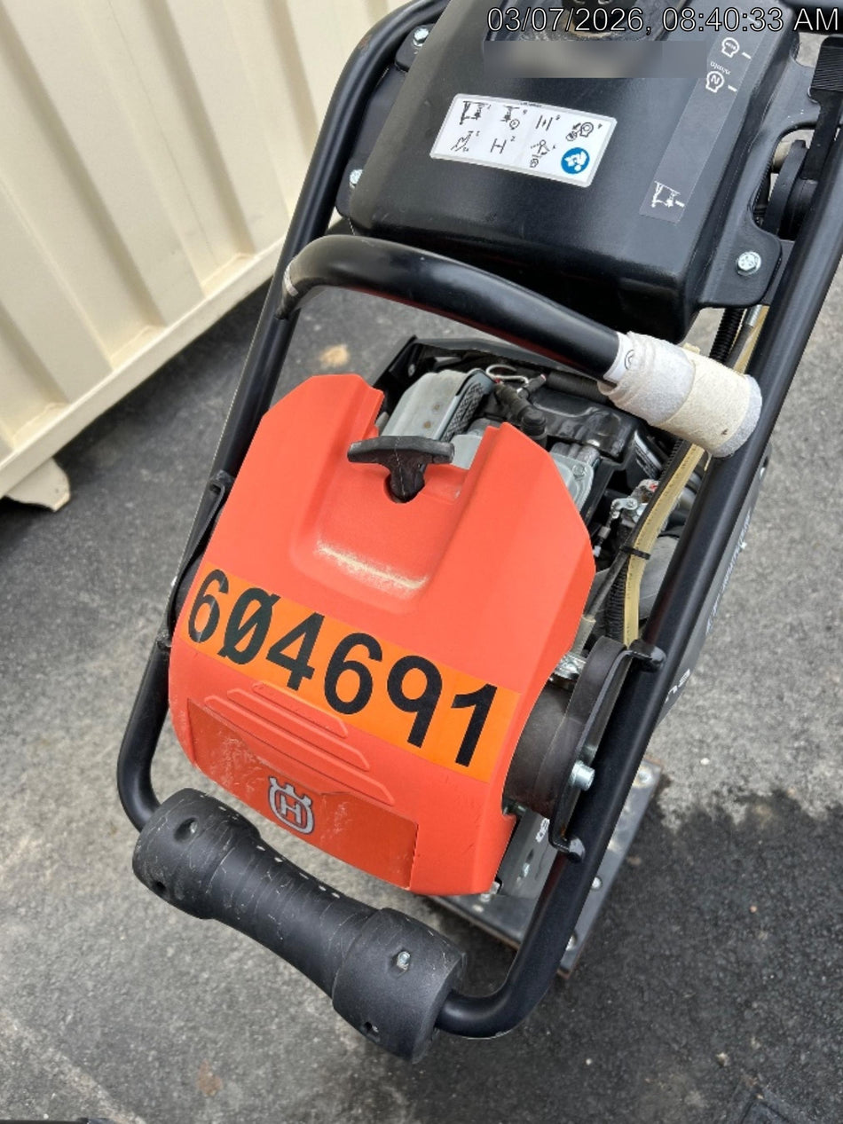 2025 HUSQVARNA LT6005