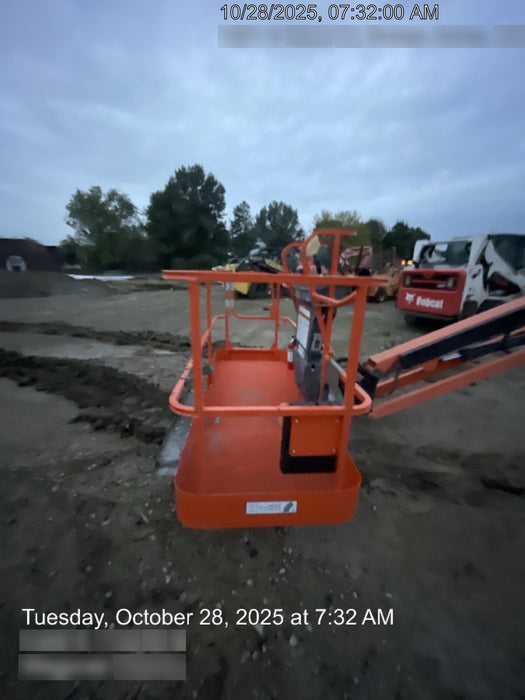 2020 JLG 460SJ