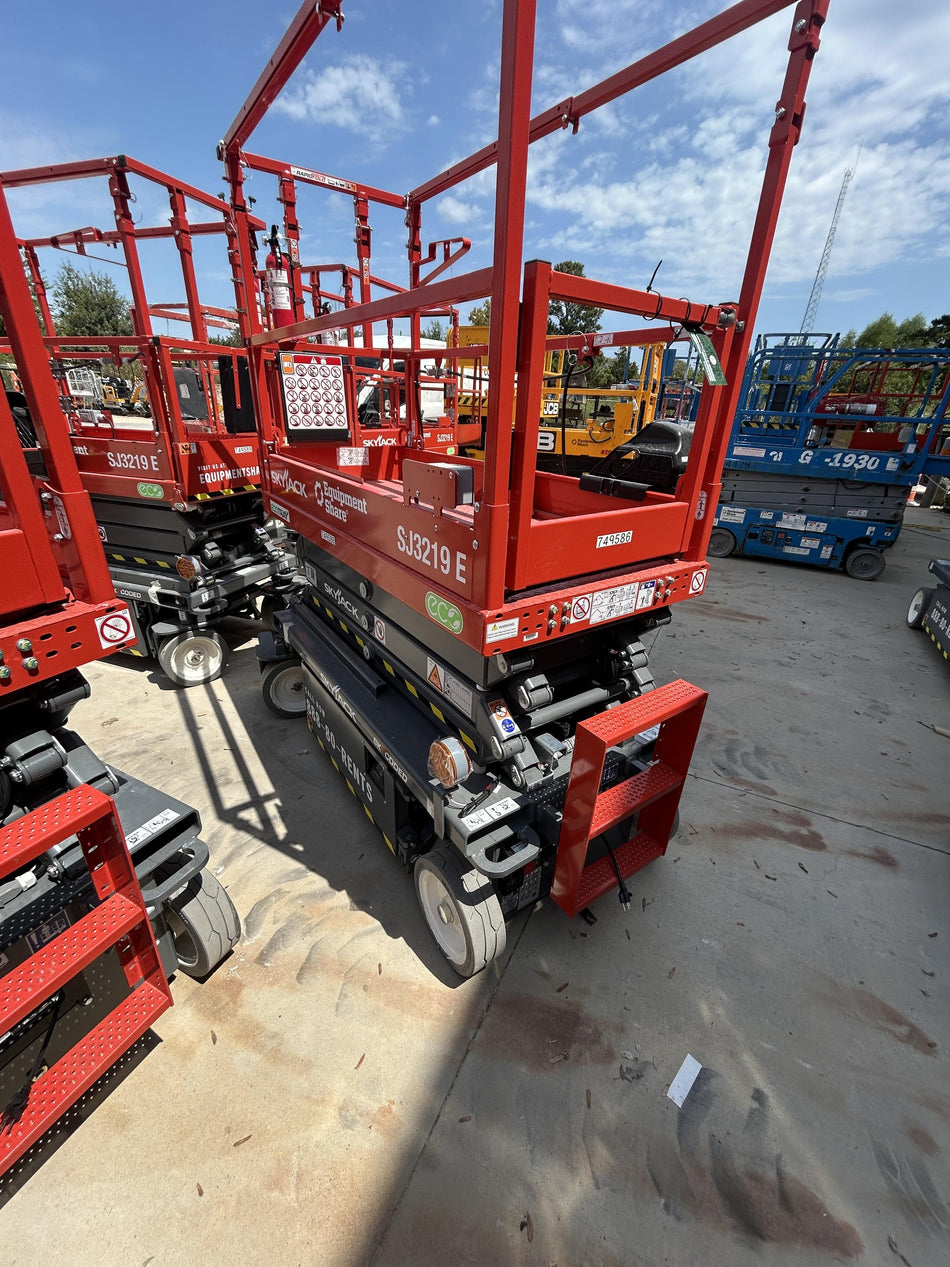 2026 SKYJACK SJ3219E