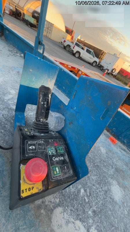 2017 Genie GS-3232 Standard
