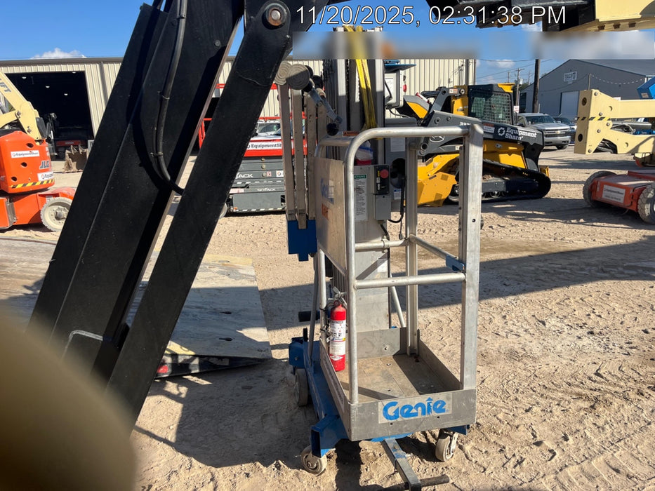 2021 GENIE AWP-30S DC