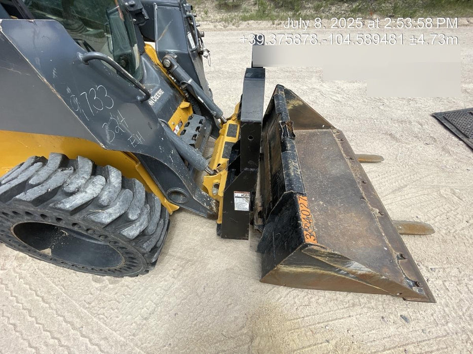 2022 TAKEUCHI 48" Pallet Forks - Takeuchi