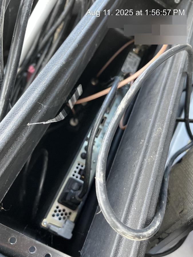 2023 MOTOROLA SLR 5700 (UHF)