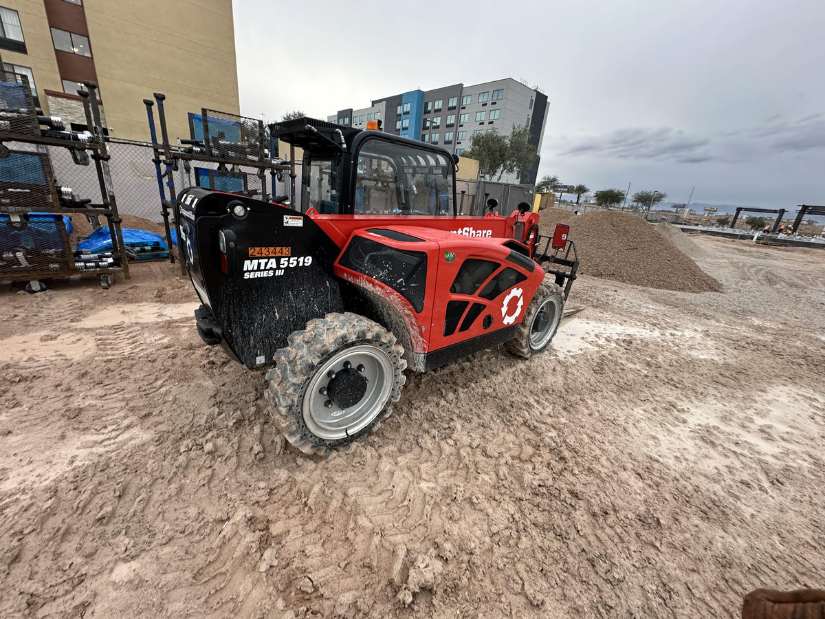 2022 MANITOU MTA5519