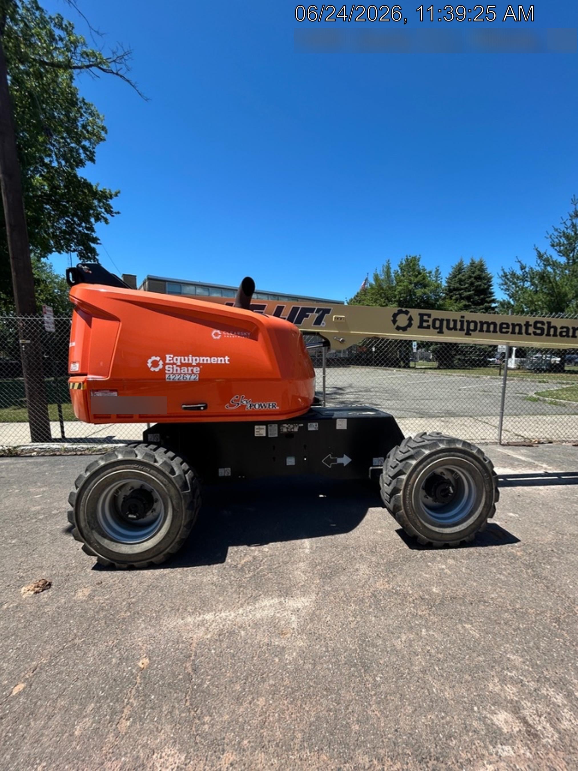 2024 JLG 460SJ