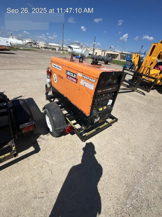 2021 Lincoln Electric Vantage 322 Vantage 322 Ready Pak 3 w/ Decals, ORANGE (includes trailer, cable rack, fender light kit) NO Telematics