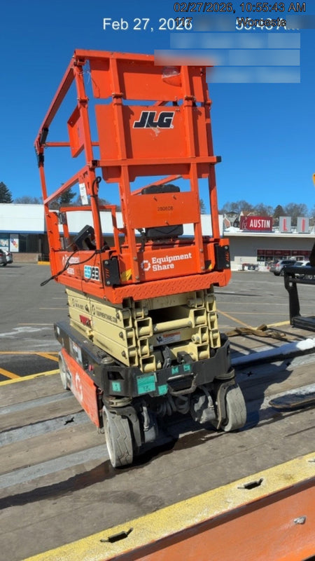 2022 JLG ES1932