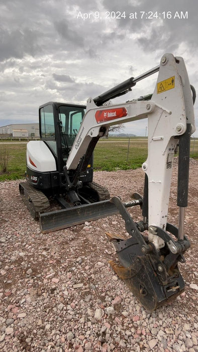 2023 TAG MANUFACTURING 18" HD Bucket - Tag