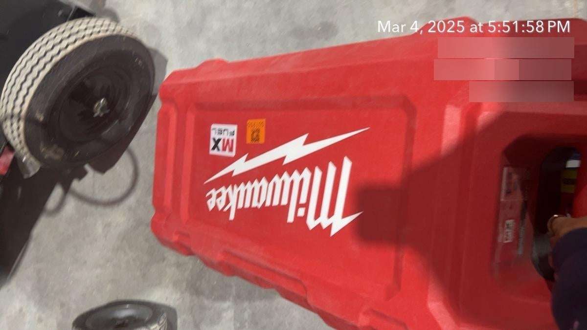2025 MILWAUKEE MXF301-2CP