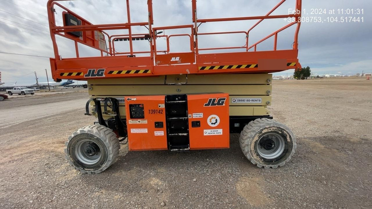2021 JLG 430LRT
