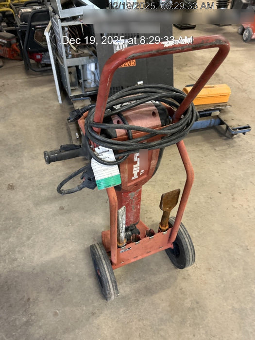 2020 HILTI TE 3000-AVR
