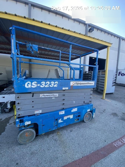 2018 GENIE GS-3232