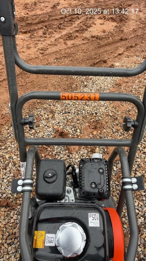 2025 HUSQVARNA LF75