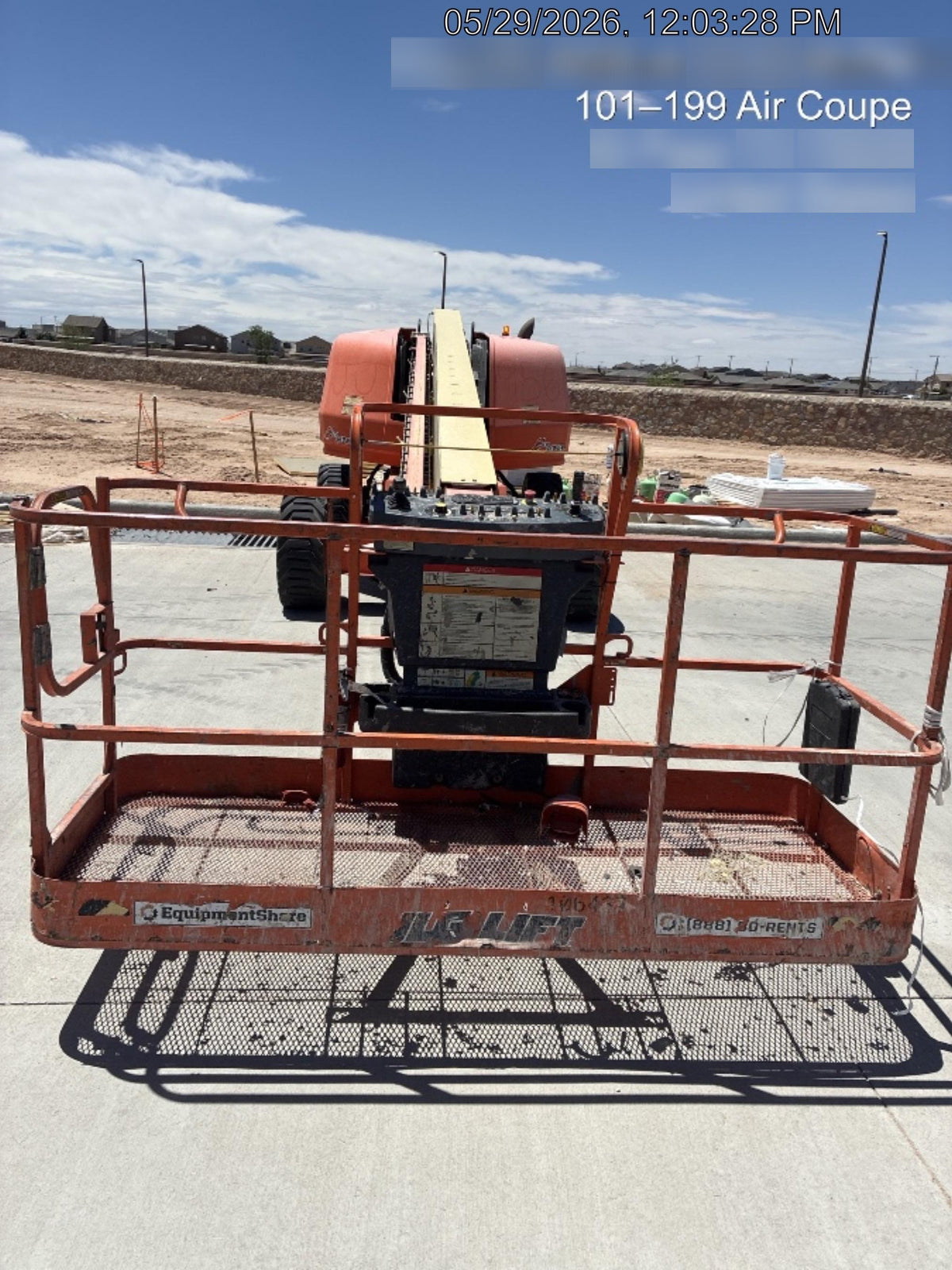 2020 JLG 600S