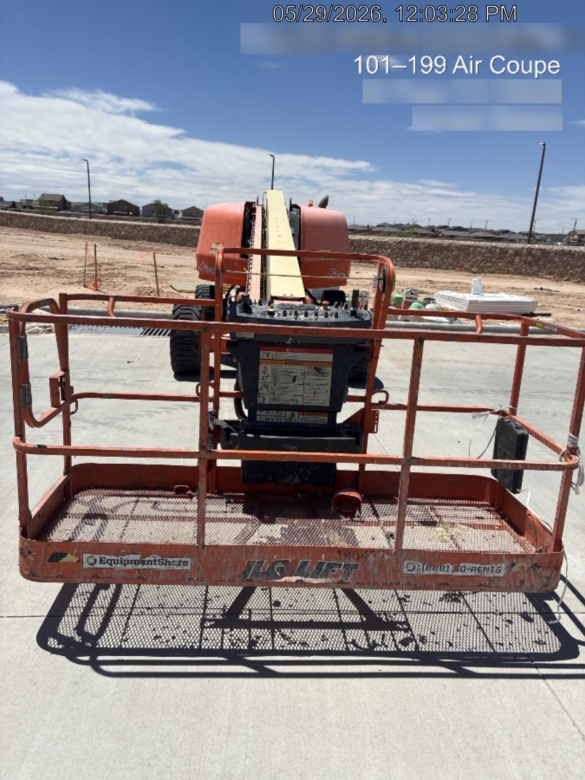 2020 JLG 600S