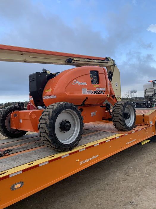 2021 JLG 600AJ