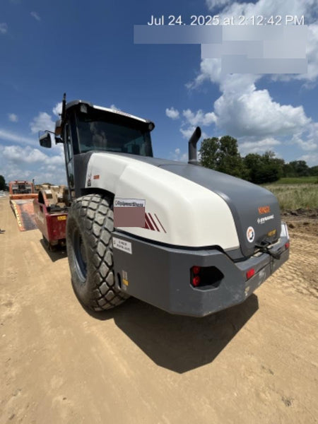 2023 DYNAPAC CA2500D