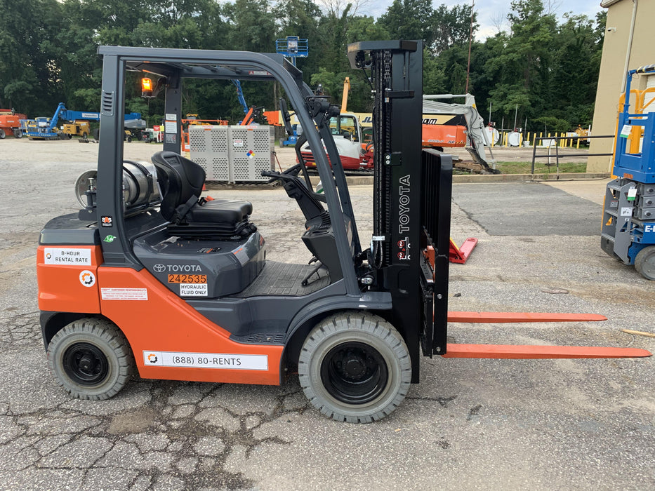 2022 TOYOTA 50-8FGU25