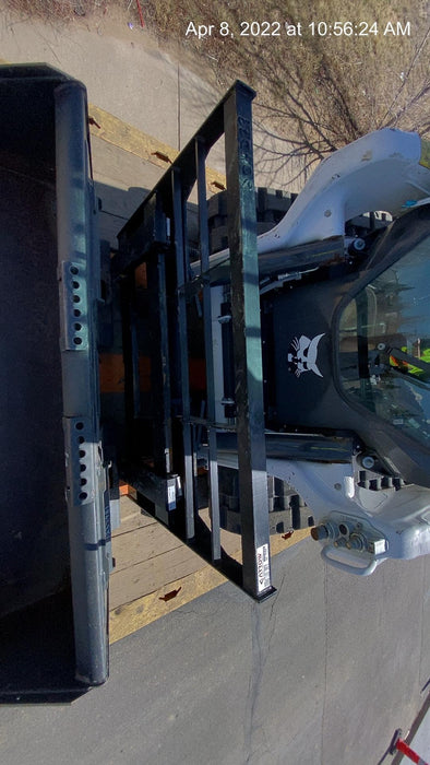 2022 ARROW MATERIAL HANDLING 60" Pallet Forks - Arrow