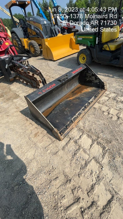 2023 TAKEUCHI TL10V2-CR