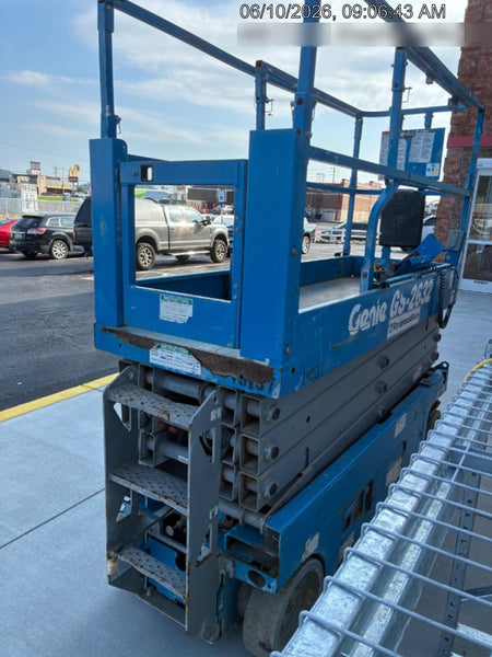 2018 Genie GS-2632 Genie GS-2632 w/Fixed Rail, Chain Entry