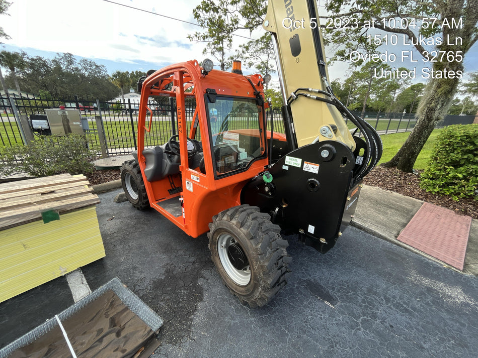 2023 JLG G5-18A