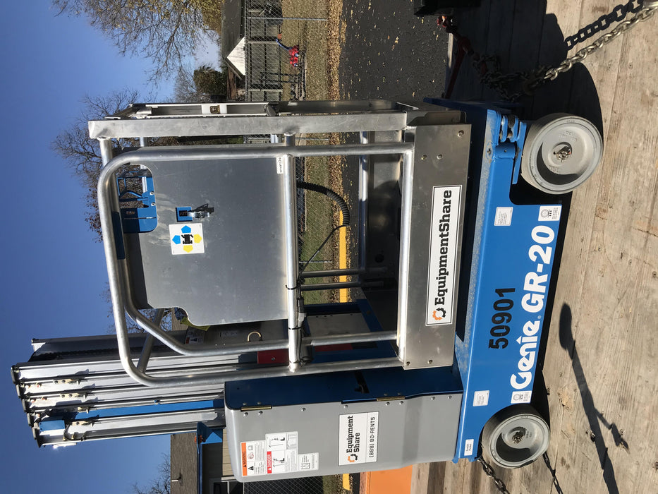 2019 GENIE GR-20