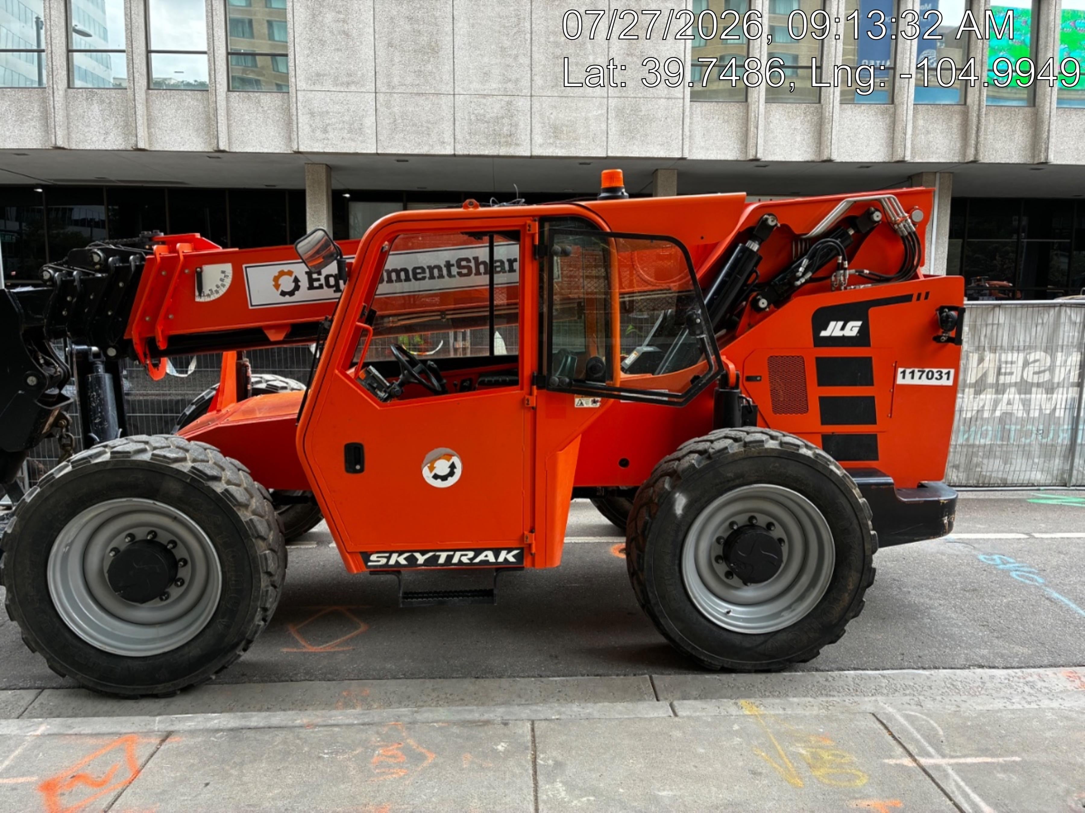 2020 SKYTRAK 12054