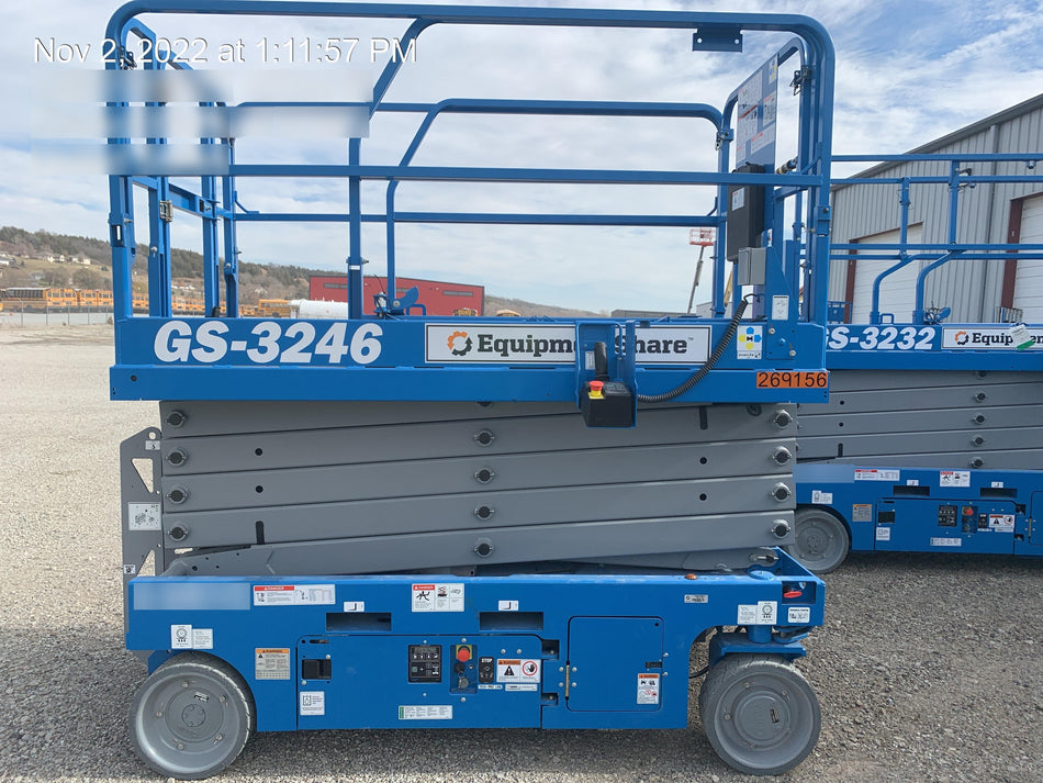 2022 GENIE GS-3246