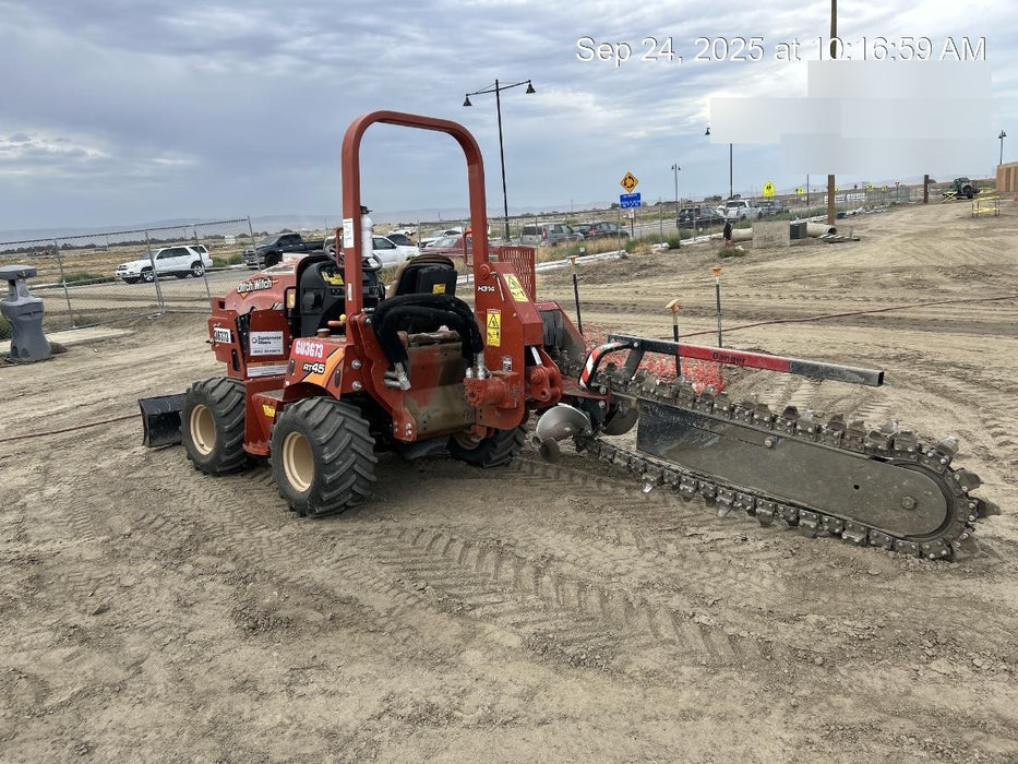 2019 DITCH WITCH RT45A