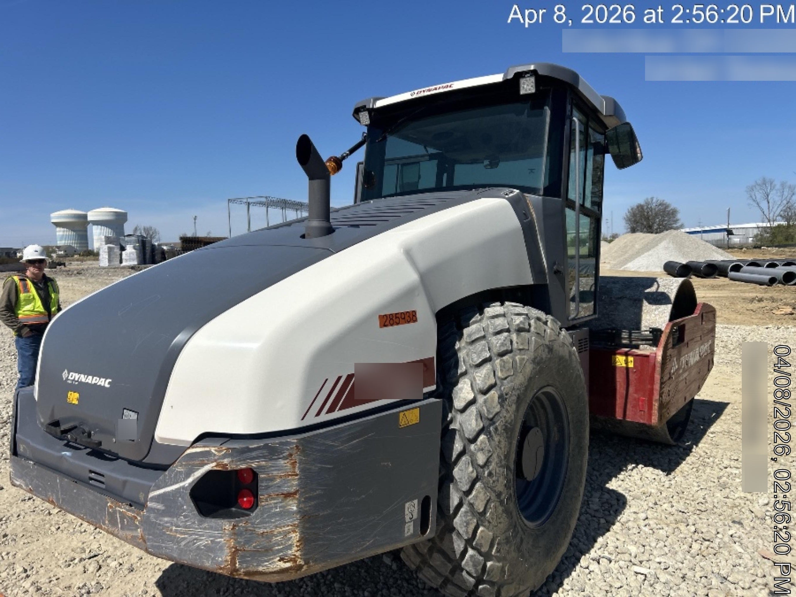 2023 DYNAPAC CA2500D