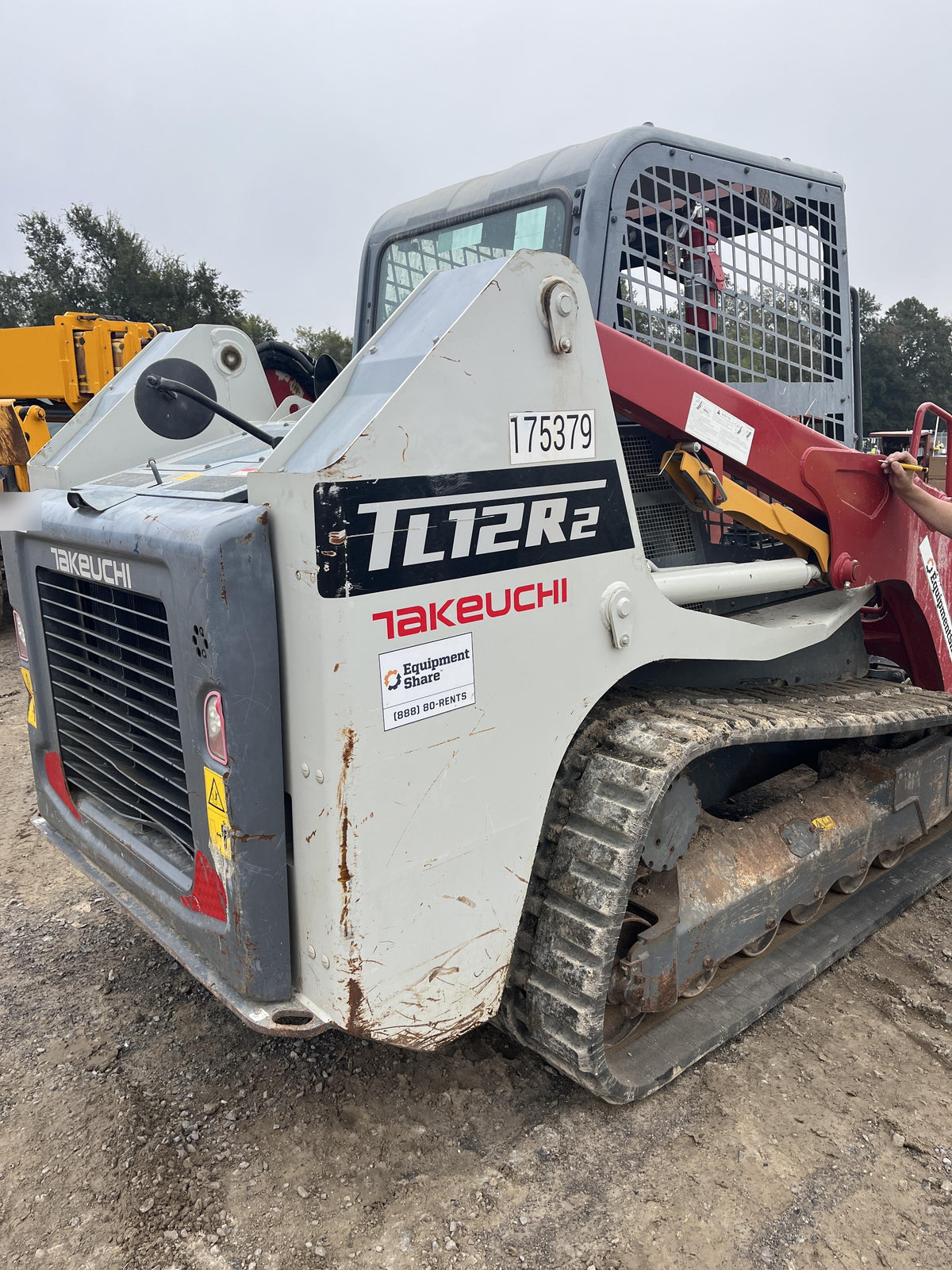 2020 EMKAY 48" Pallet Forks - Emkay