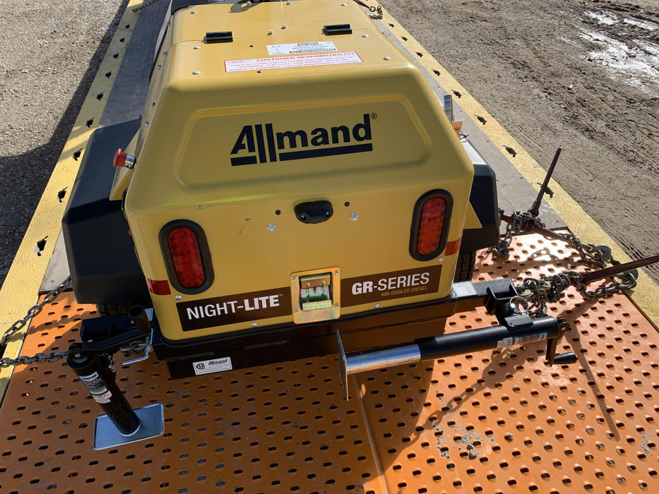 Allmand NLV3GR 3kW Light Plant - LED