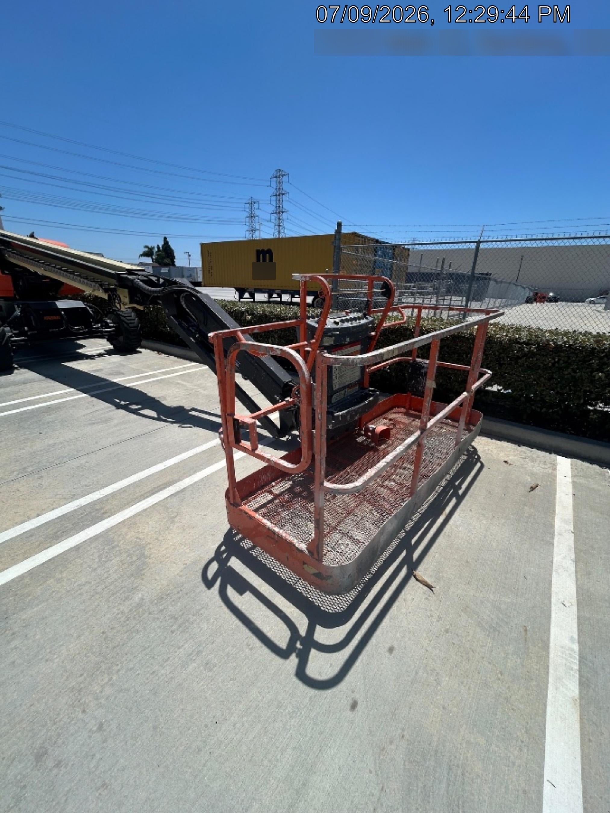 2023 JLG 660SJ