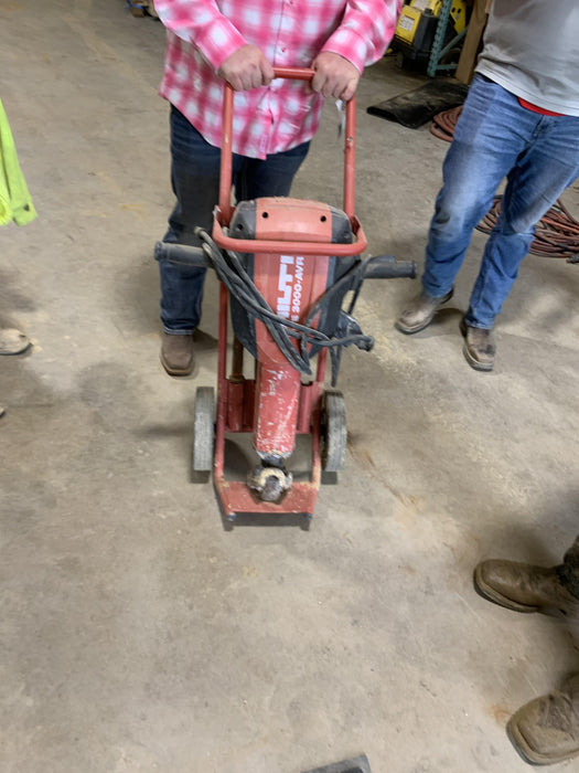 2019 HILTI TE 3000-AVR
