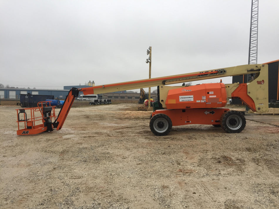 2019 JLG 800AJ