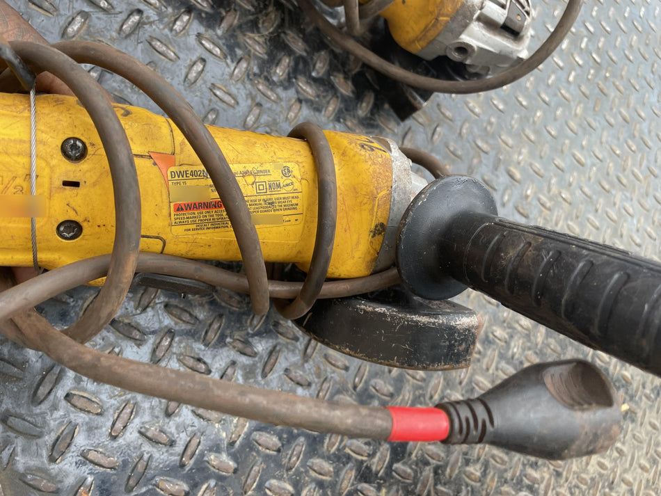 2022 DEWALT DWE402N