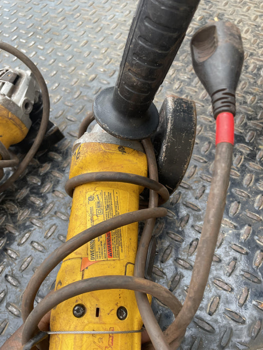 2022 DEWALT DWE402N