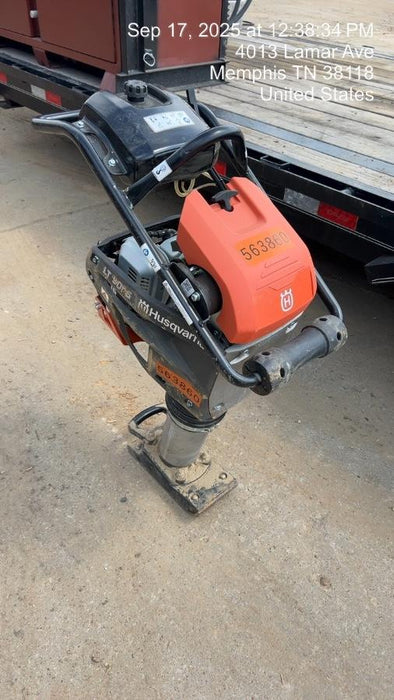 2025 HUSQVARNA LT5005