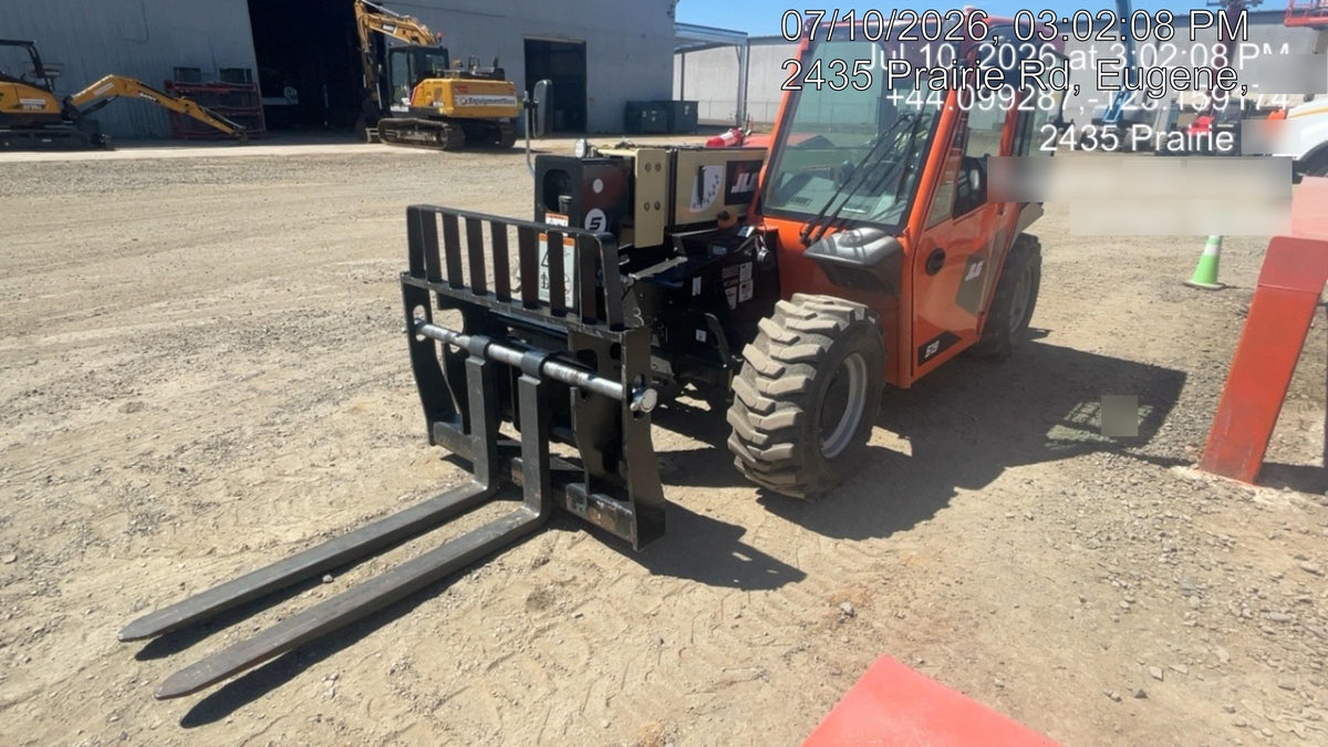 2025 JLG 519