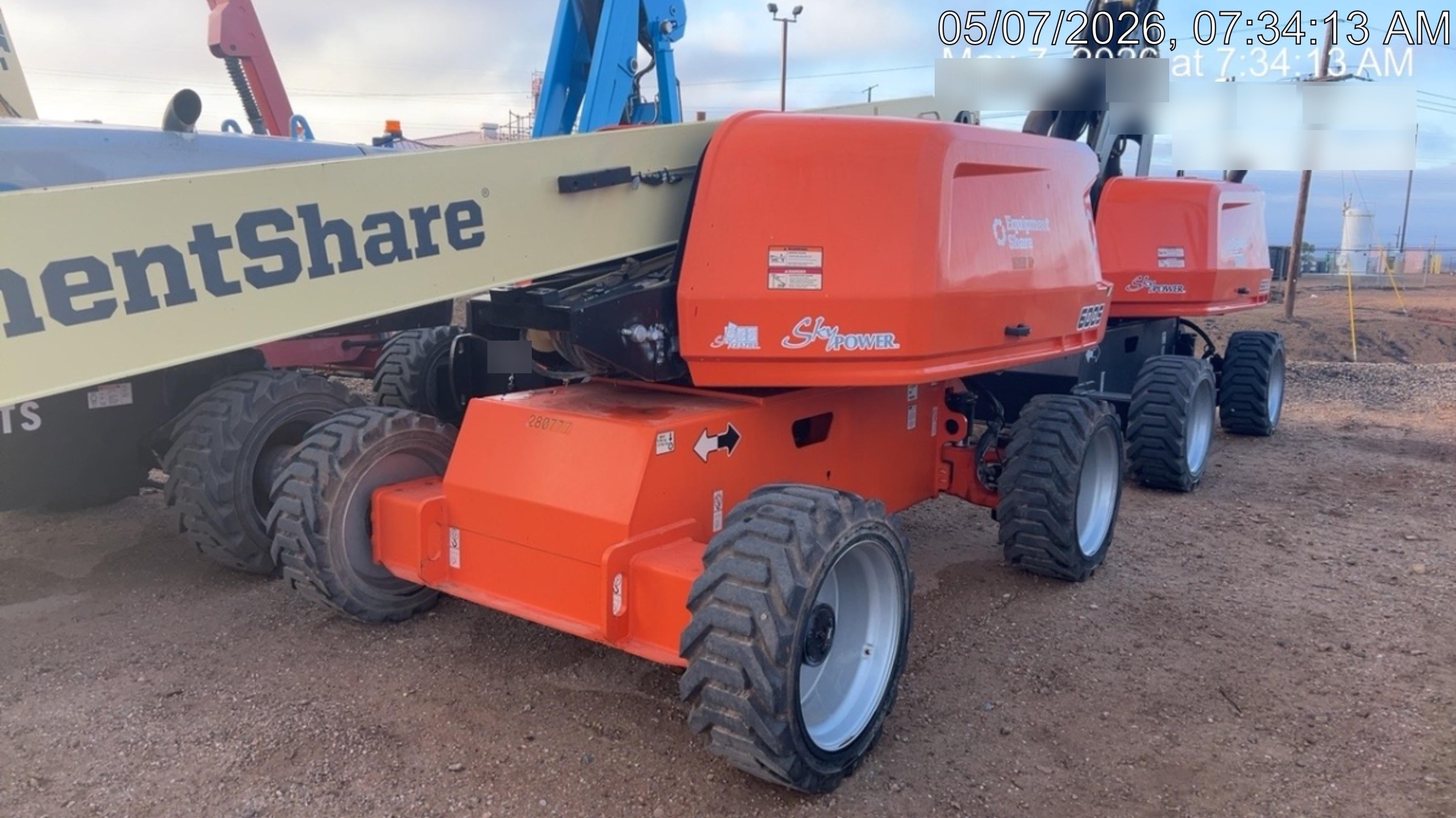 2022 JLG 600S