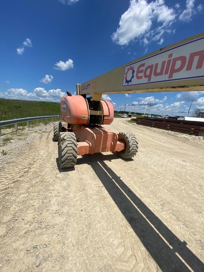 2010 JLG 860SJ