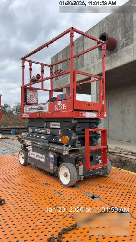 2021 SKYJACK SJ3219