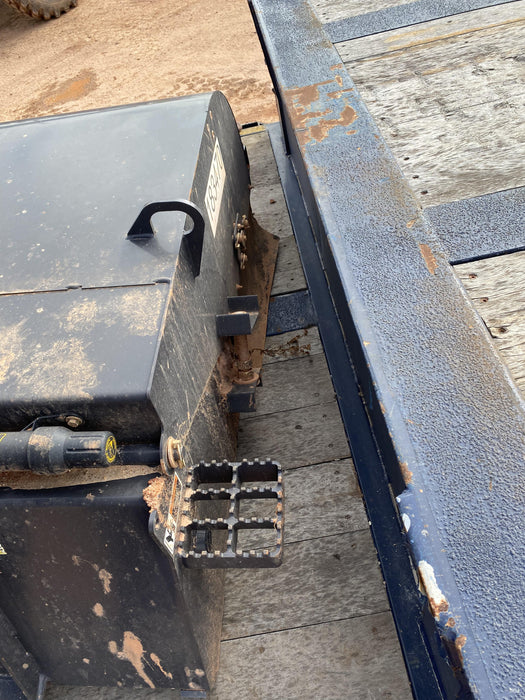 2021 PALADIN Sweepster SB72