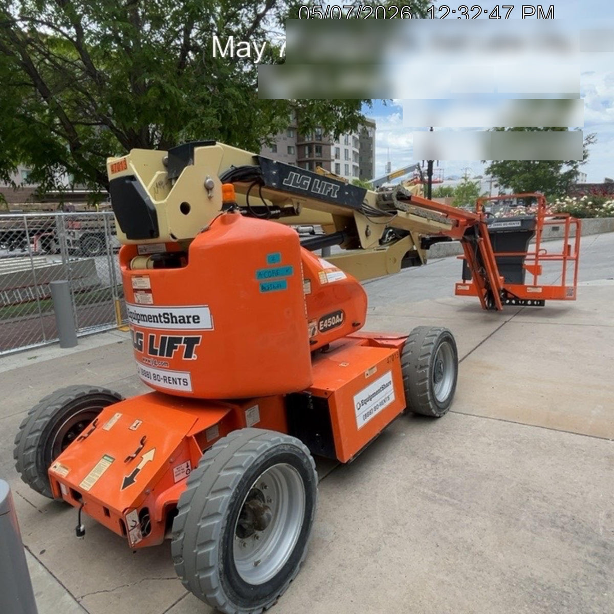 2019 JLG E450AJ