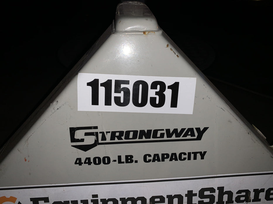 2019 STRONGWAY 4400 lb Pallet Jack