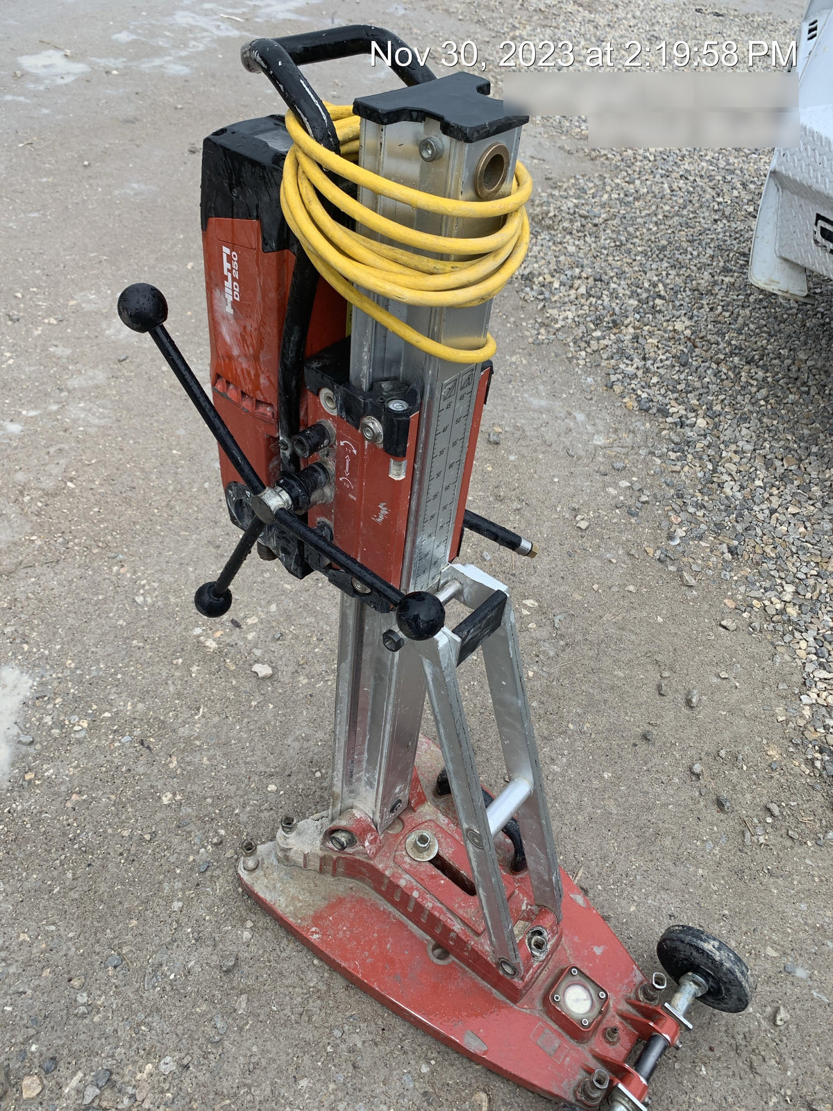 2020 HILTI DD250E