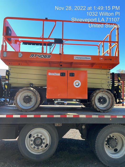 2022 JLG RT4069