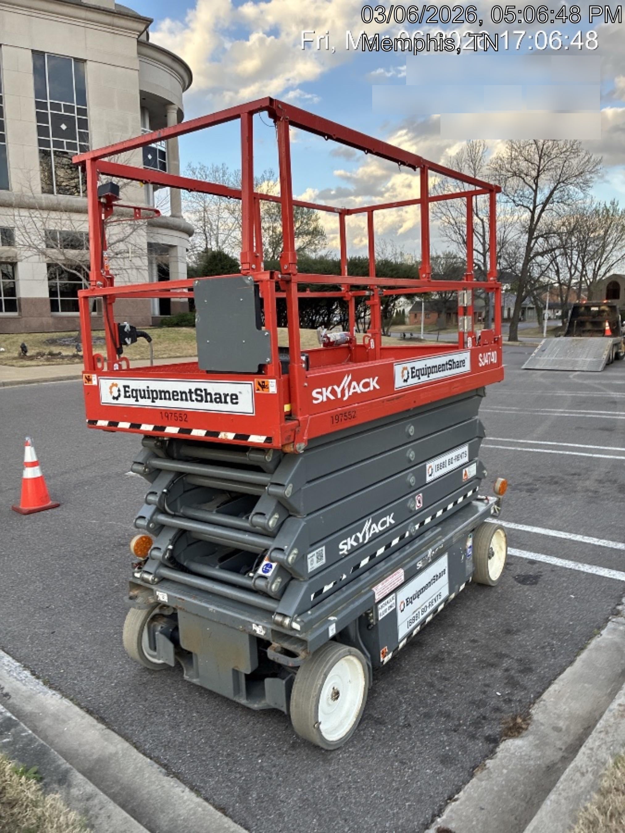 2021 SKYJACK SJ4740